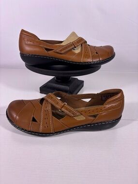 NEW! Clarks Collection Brown Leather Mary Jane Comfort Shoes Strap Size 12M